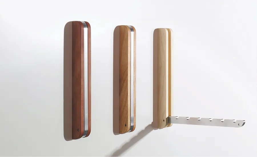 Kleiderluefter Kirsche